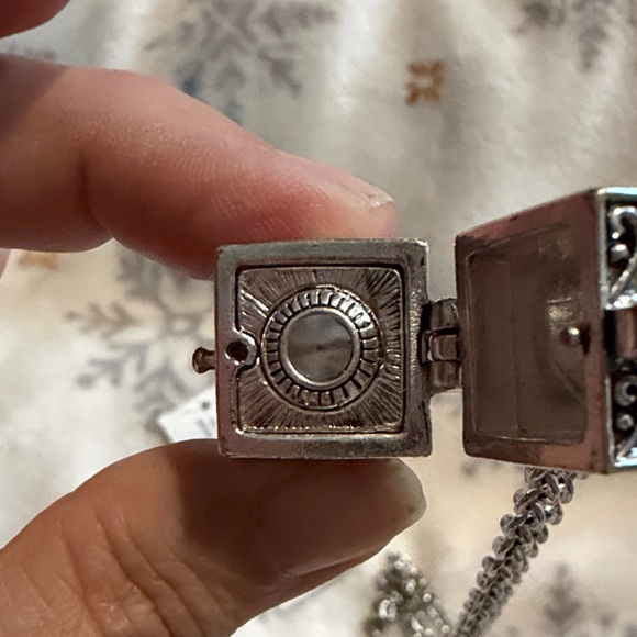 Lords Prayer Necklace nwot - Picture 3 of 8